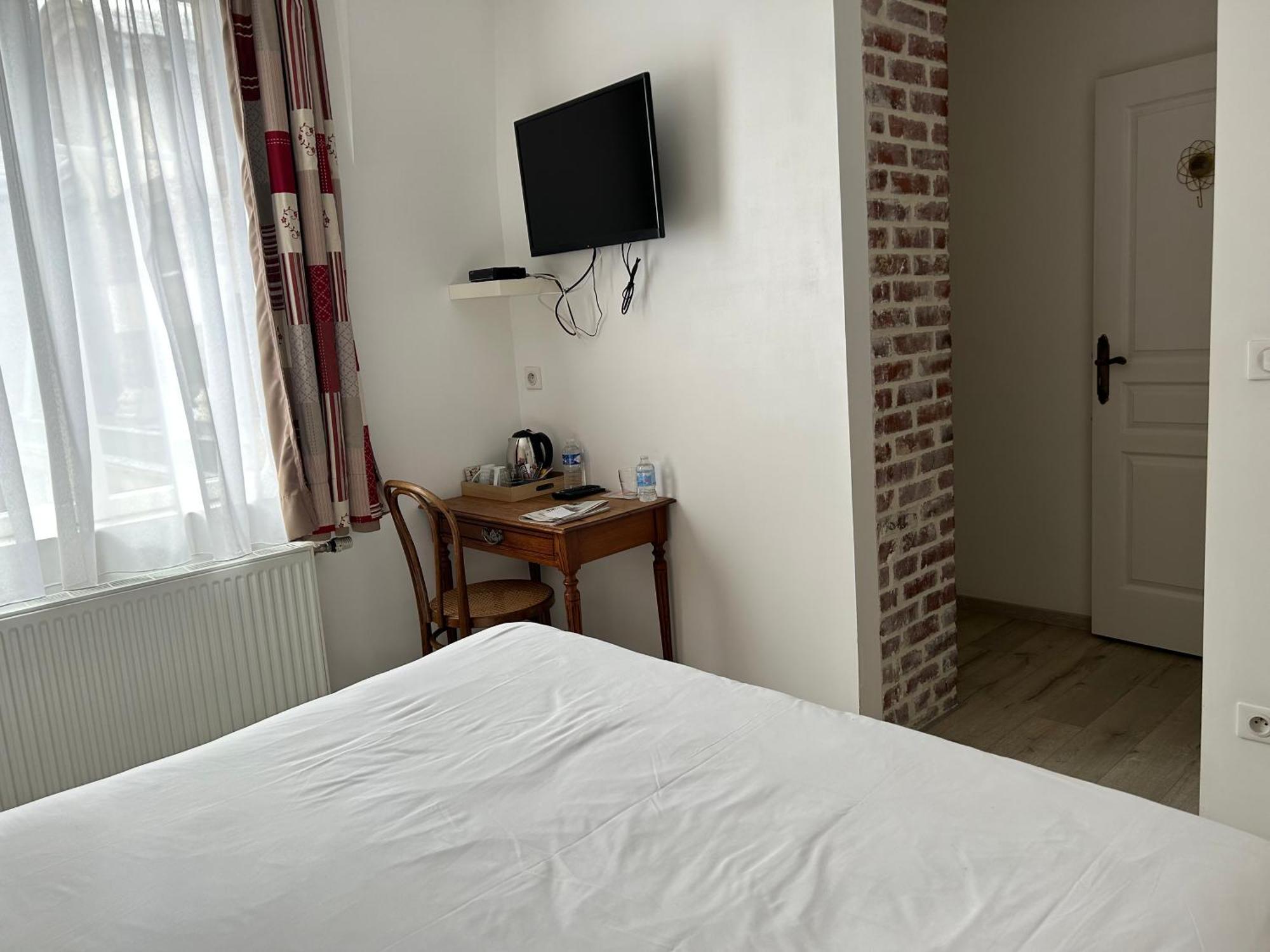 Chambres D'Hotes Noir Lion Peronne  Luaran gambar